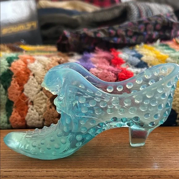 Fenton pre logo hobnail cat shoe. - Picture 4 of 5